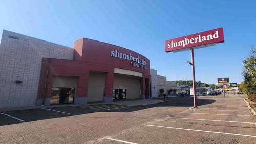 Slumberland Eau Claire,  WI storefront