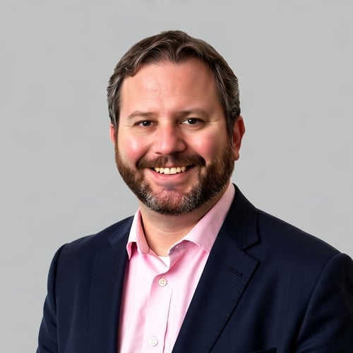 Headshot of Michael Reinhard, a wealth advisor at Chase