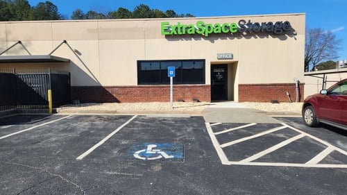 Extra Space Storage