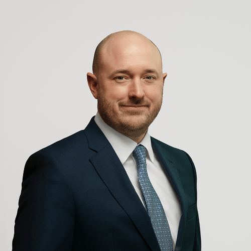 Headshot of Jeffrey Elliott