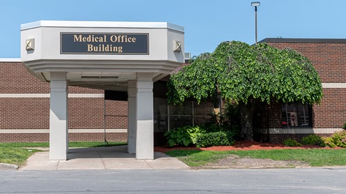 Exterior image of Rochester Regional HealthNewark-Wayne Community Hospital Medical Office Building