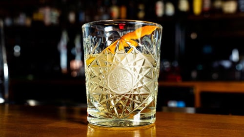 Lucky's Indoor Outdoor: Your Premier Downtown Phoenix Oasis
