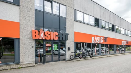 Basic-Fit Bastogne Rue de Marche 24/7 - front club outside