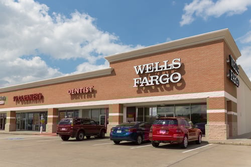 Retail space for lease in Houston, Texas, Wells Fargo