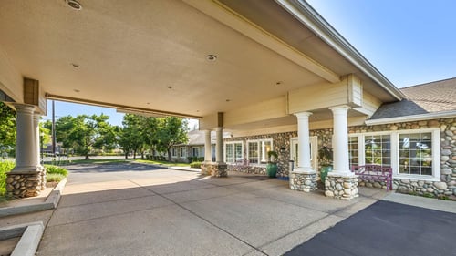 Brookdale Kettleman Lane Entrance