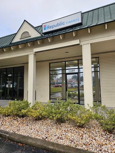 North Fraser St, SC Republic Finance Branch