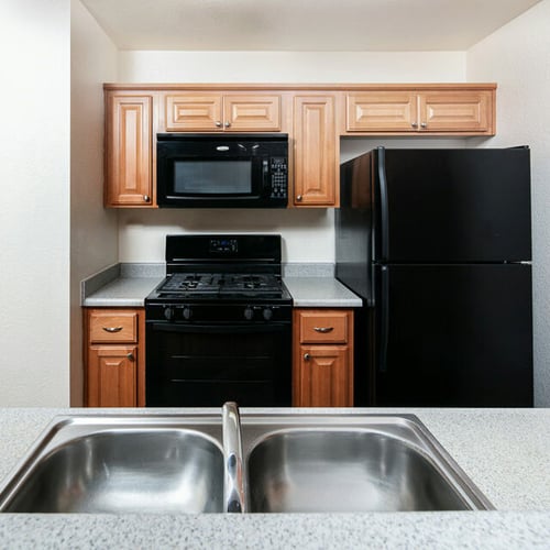 Antelope Ridge - Fully Equipped Kitchen with Gas Range