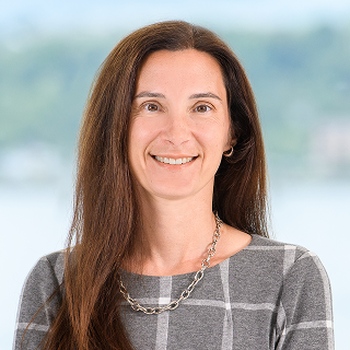 Headshot of Iashi Holder