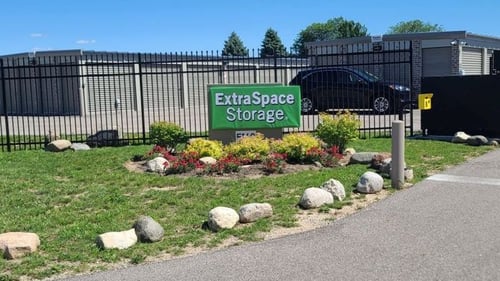 Extra Space Storage