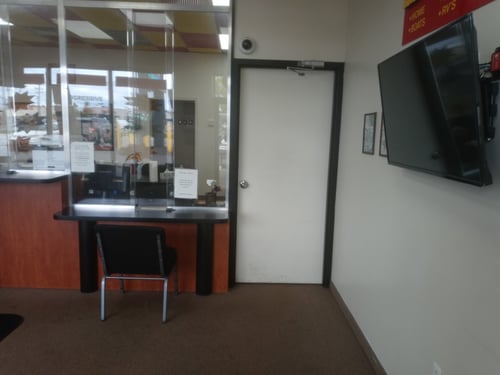L.A. Insurance Agency MI-222 Office interior