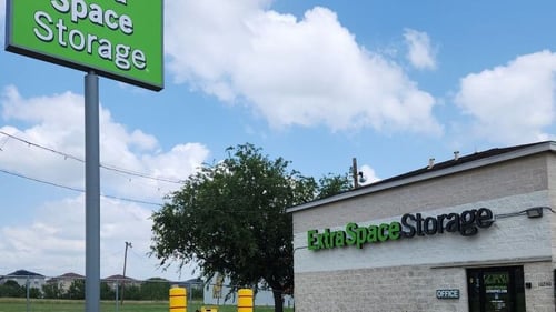 Extra Space Storage