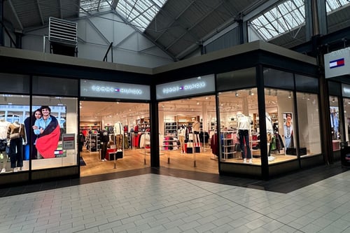 Storefront picture