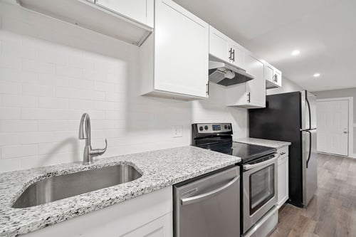 Fully equipped kitchen at Balfour Chastain in Sandy Springs, GA