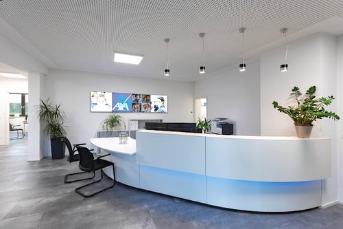 AXA Versicherung Florian Bart in Amberg Eingangsbereich