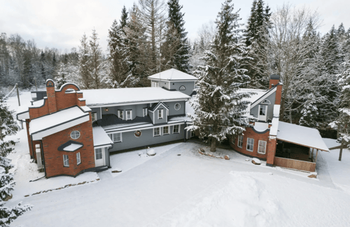 Uueveski peomaja