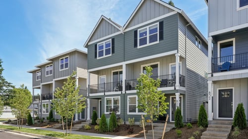 Exterior Landscape at Holmes Park Townhomes, Oregon City