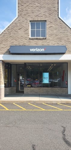 Wireless Zone, Verizon Authorized Retailer, Verizon Wireless, smartphones, tablets, smart watches, WiFi, internet, mobile accessories, upgrades, phone lines, bill analysis, prepaid phones. Samsung, Google, Apple, LG, Motorola