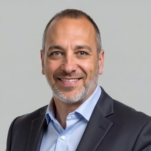 Headshot of Garry Penta, a wealth advisor at Chase