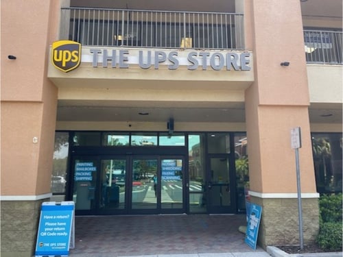 The UPS Store #7690