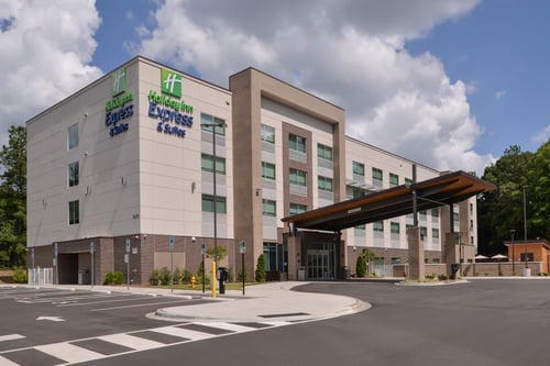 Welcome to the Holiday Inn Express & Suites Charlotte Ballantyne
