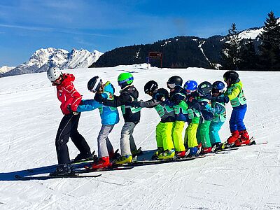 Tiroler Skischule Sport Aktiv Seefeld
Roßhütte, 6100 Seefeld in Tirol