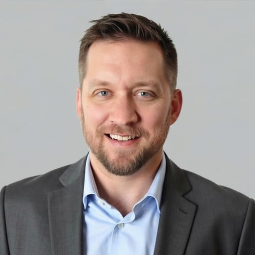 Headshot of Kiel Camken, a wealth advisor at Chase