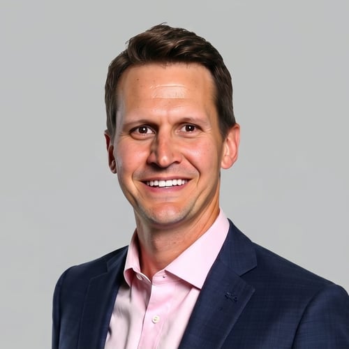 Headshot of Matt Neal, a wealth advisor at Chase