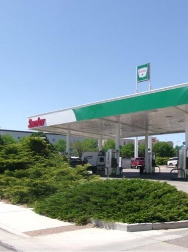 Sinclair gas station fueling island