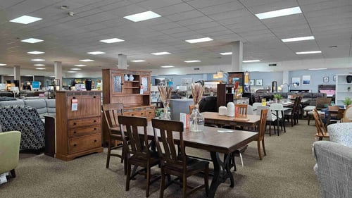Fergus Falls Slumberland Furniture dining set