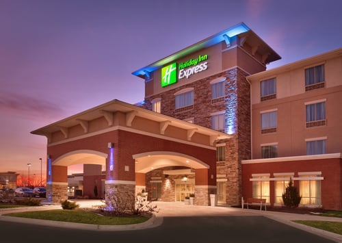 Holiday Inn Express & Suites, Overland Park, Kansas