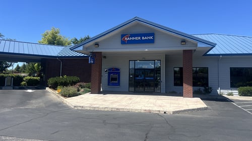 Banner Bank branch in Medford, Oregon