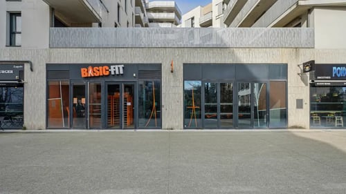 Basic-Fit Bagnolet Rue Benoît Hurre - front club outside