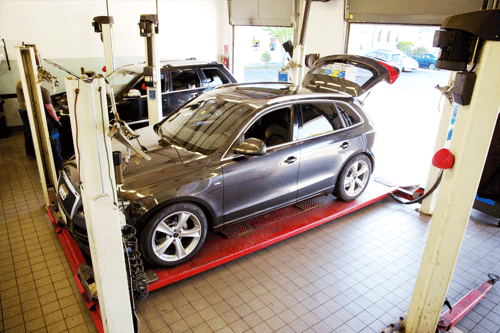 CTC Car Technology Center Lackner Stark OG