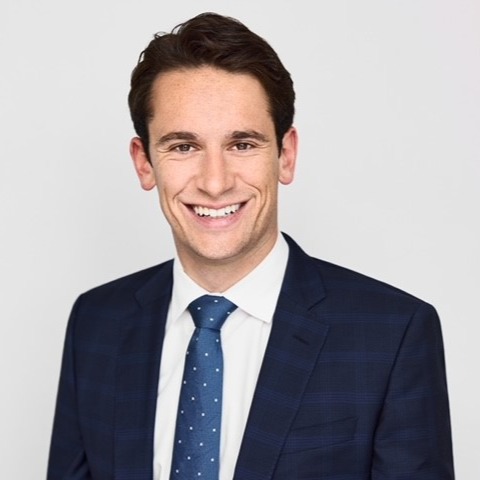 Headshot of Mario Hennessey