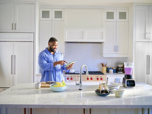 Meet Phil: And discover the power of Quantum Fiber in your new home