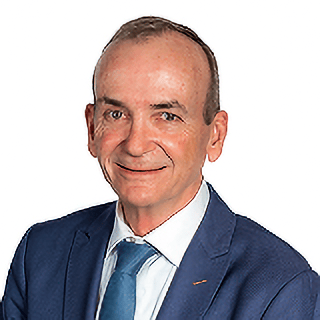 Headshot of Mark Mackay