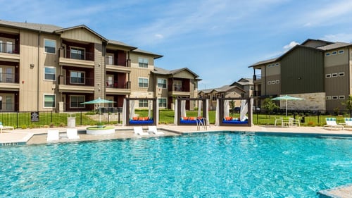 Luxurious Swimming Pool at Legacy Creekside Apartments, San Antonio, TX