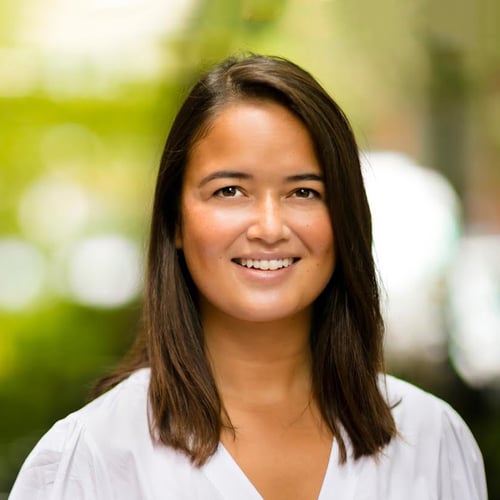 Erin  Quyen Moynihan, NP