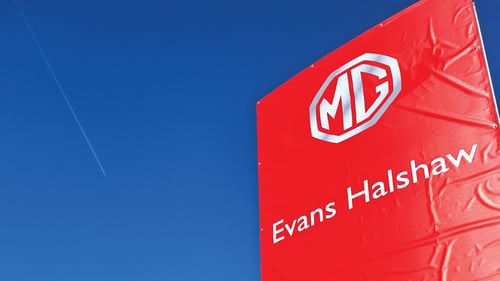 MG Grantham Dealership Sign