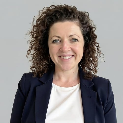 Headshot of Eliza Rosenblatt, a wealth advisor at Chase