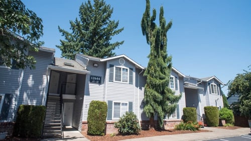 Building exterior at Alder Crossing Apartments in Portland, OR 97233