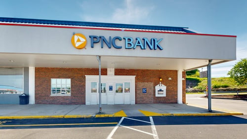 PNC Bank Uniontown Shopping Center - Uniontown, PA