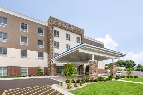 Affordable gateway to everything the city has to offer.