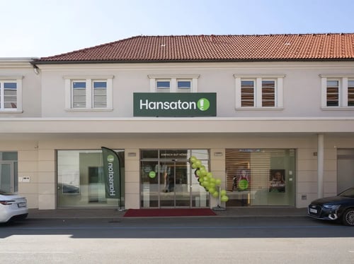 Das Team vom Hansaton Hörkompetenz-Zentrum {city} freut sich auf Ihren Besuch!