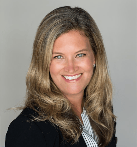 Headshot of Lisa Stewart.