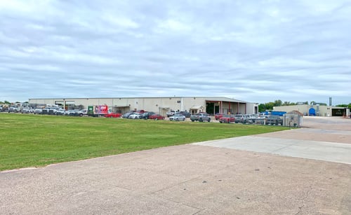 Custom Truck One Source - Alvarado, TX