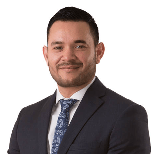 Headshot of Mario Guzman