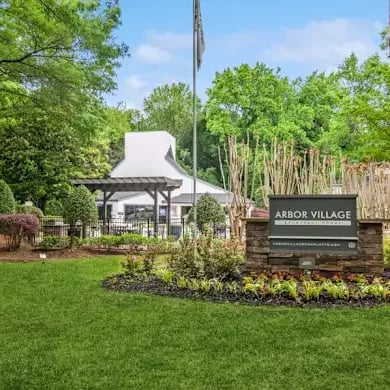 Arbor Village | Entrance