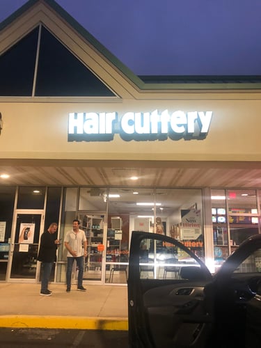 The front entrance of Hair Cuttery at Horsham Point Shopping Center.