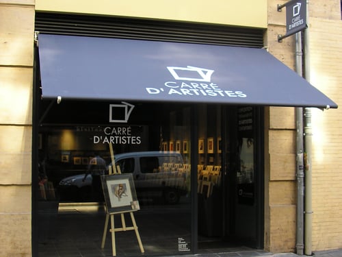 Carré d’artistes est un réseau de plus de 30 galeries d’art en France et à l’international ainsi qu’une galerie en ligne. Venez admirer les œuvres de nos artistes dans la galerie la plus proche de chez vous. Située à deux pas de la célèbre Place du Capitole, en plein cœur du centre historique de Toulouse,  notre équipe vous accueille pour vous faire découvrir des artistes de talent à travers une sélection d’oeuvres d’art uniques.
